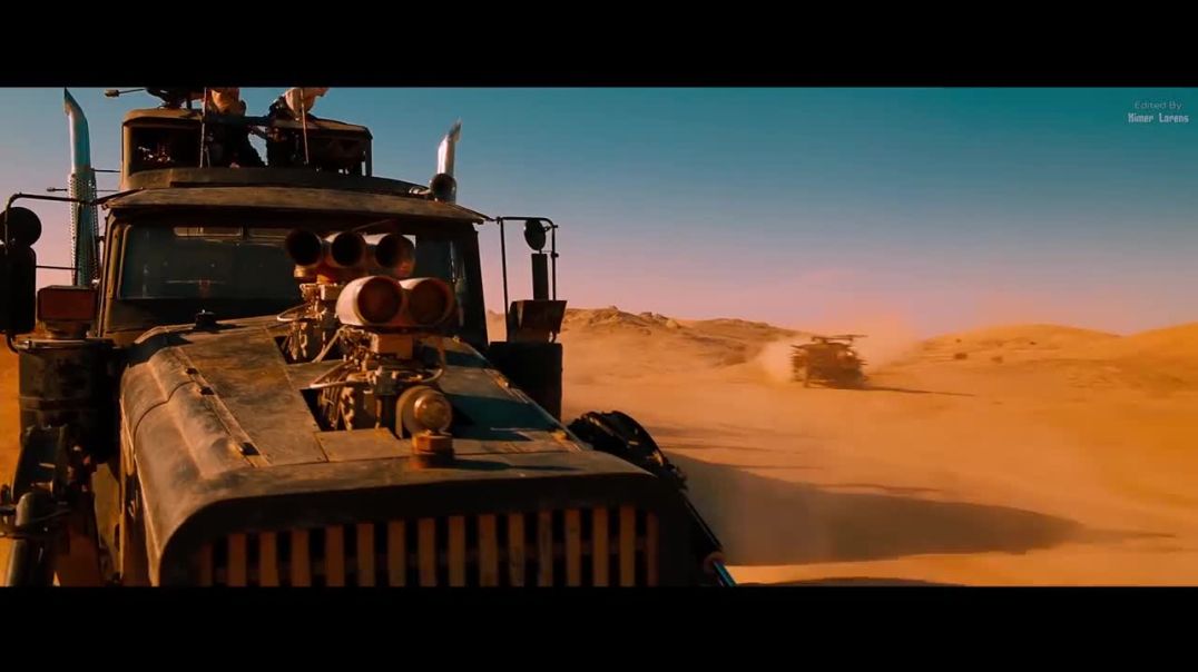 1:39 / 4:40   Mad Max: Fury Road (2015) - The chase begins (1/10) (slightly edited) [4K]