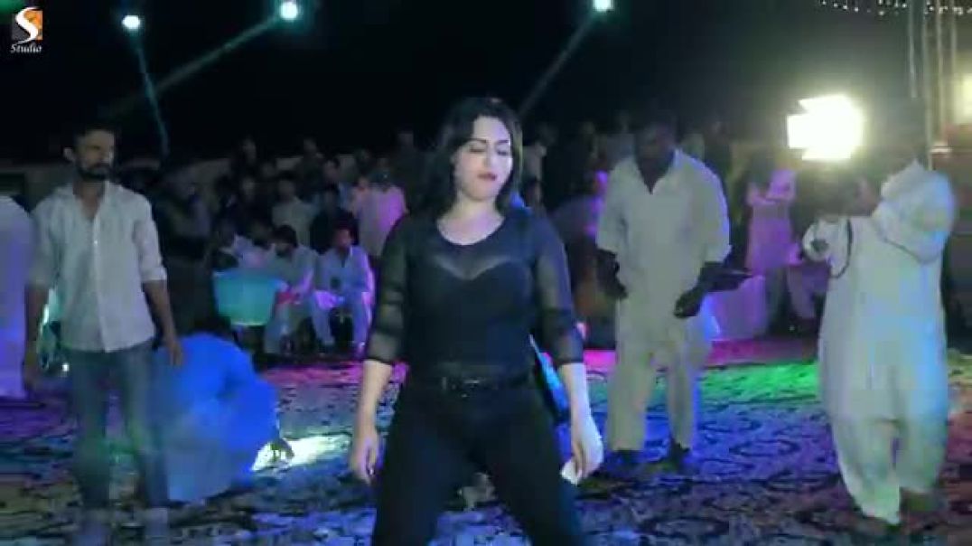 Sirraa Dance ..Lovely Ho Gayi || Latest Dance Performances